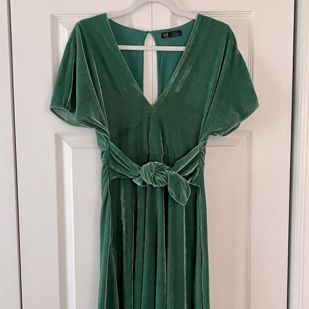 Zara Trafaluc Green Velvet Midi Dress
